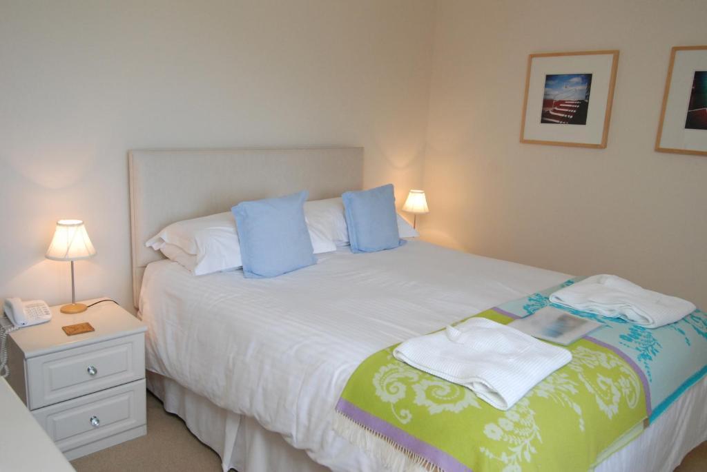 Trevalsa Court Hotel Mevagissey Habitación foto