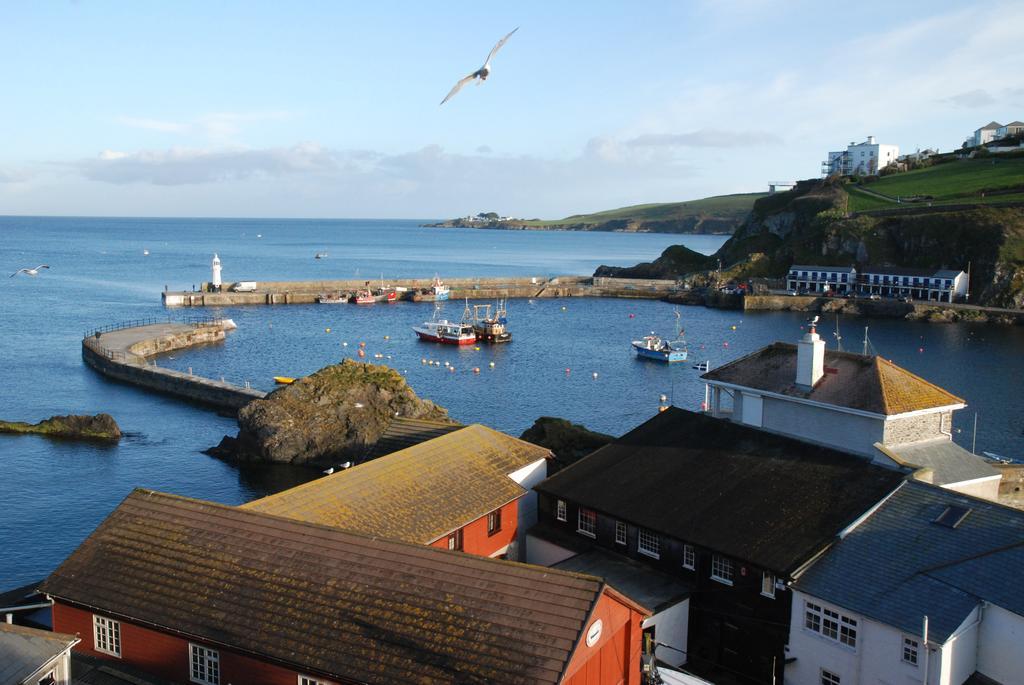 Trevalsa Court Hotel Mevagissey Exterior foto